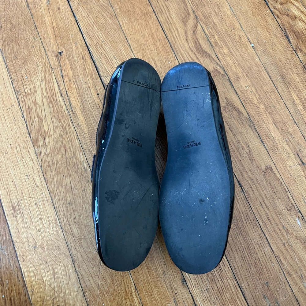 Prada black leather loafers - Picture 3 of 7